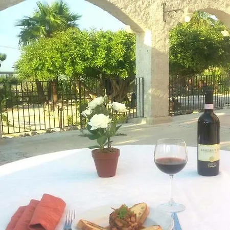 Tenuta Roveto Station touristique Racalmuto