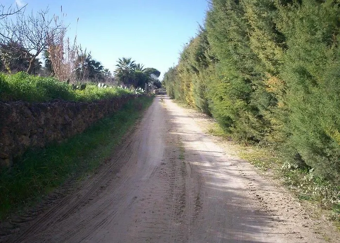 Tenuta Roveto Rezort Racalmuto